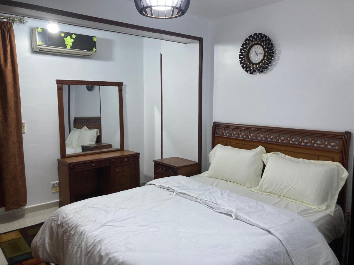 Near Lebanon Square Apartment 카이로 외부 사진